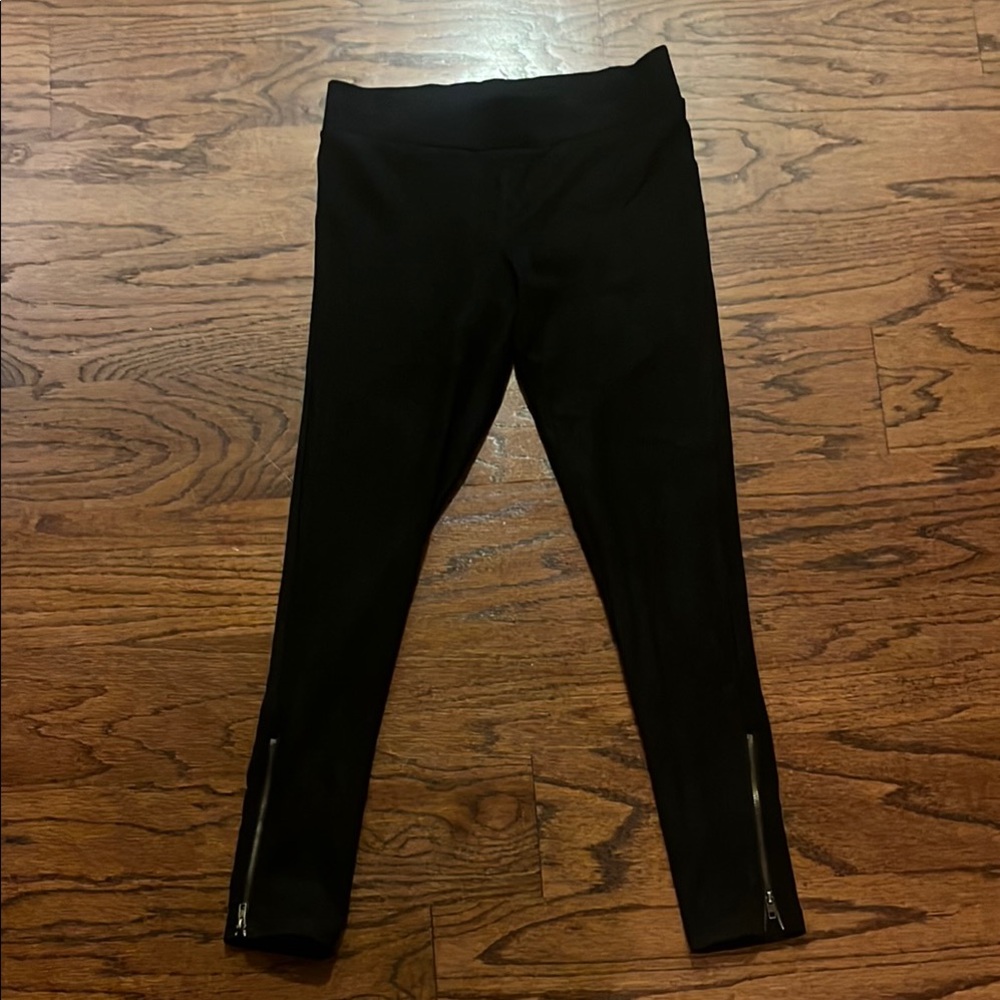 Vici Black Leggings with Ankle Zipper Detail